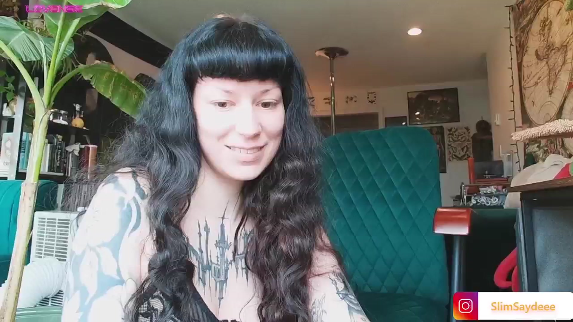 Gallery image thumbnail from slimsaydeee's myfreecams stream on, 10/06/2024, 16:43 image 2 of 20