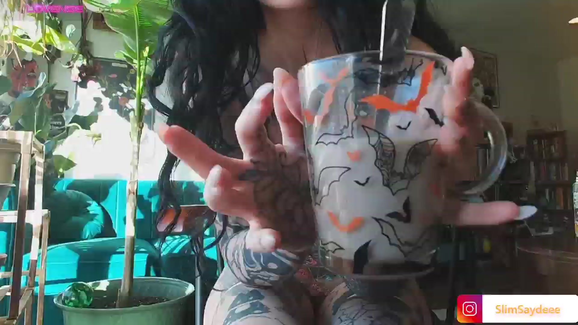 Gallery image thumbnail from slimsaydeee's myfreecams stream on, 10/16/2024, 16:29 image 9 of 20