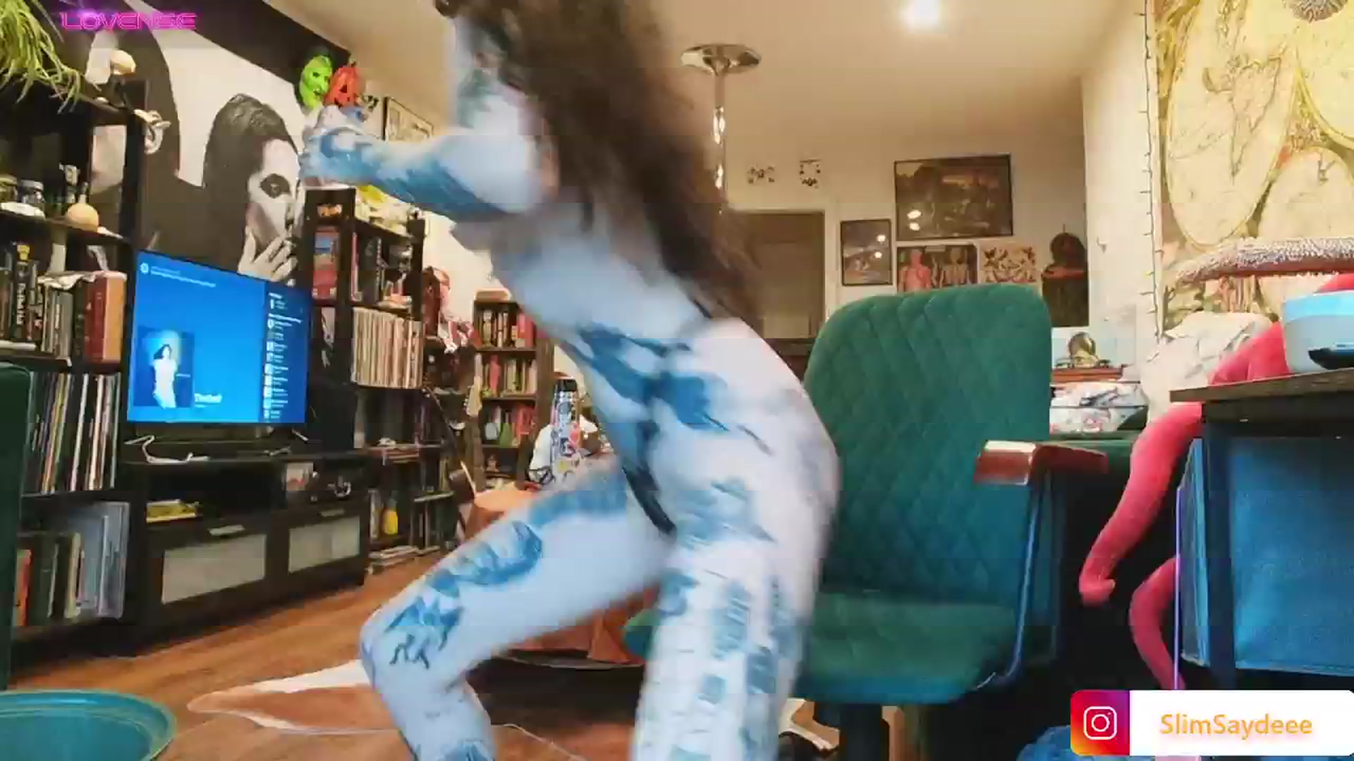 Gallery image thumbnail from slimsaydeee's myfreecams stream on, 10/20/2024, 17:36 image 9 of 20
