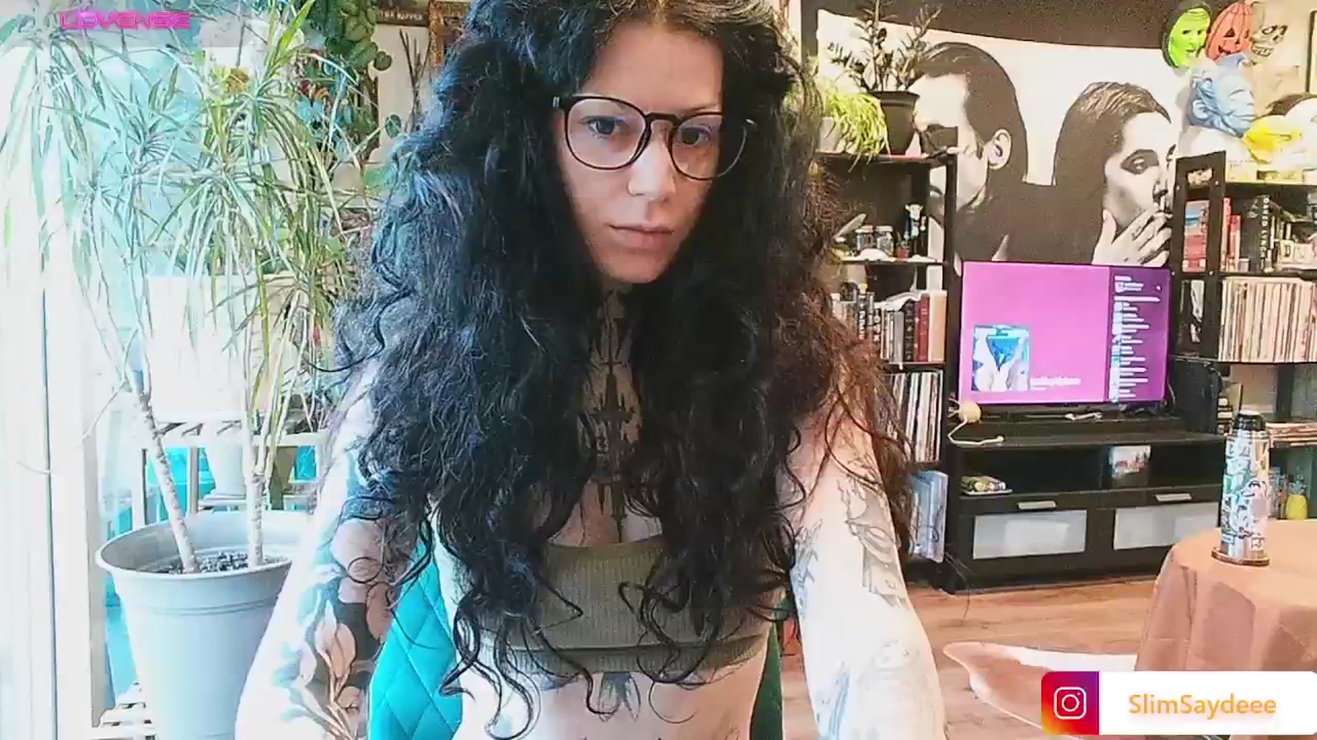 Gallery image thumbnail from slimsaydeee's myfreecams stream on, 11/17/2024, 18:27 image 2 of 20