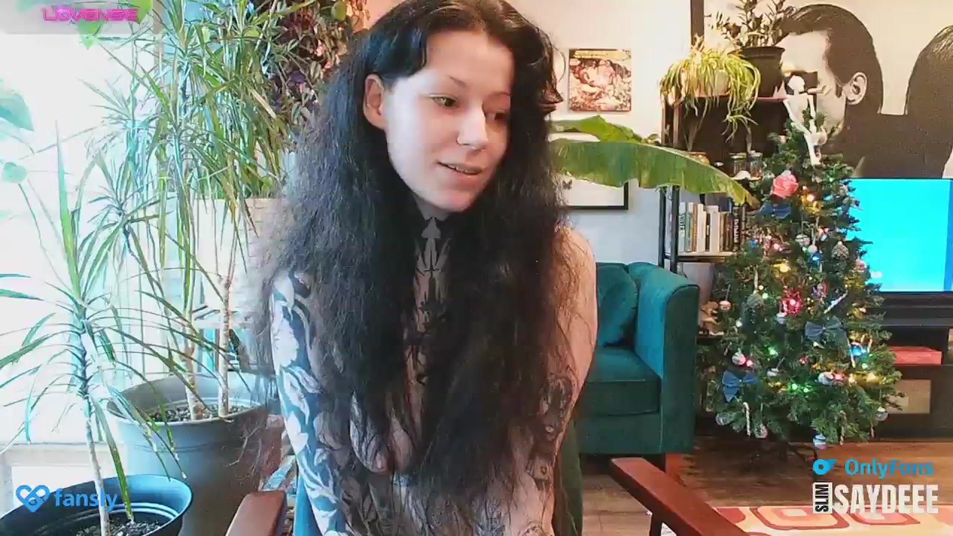 Gallery image thumbnail from slimsaydeee's myfreecams stream on, 12/21/2024, 18:58 image 18 of 20