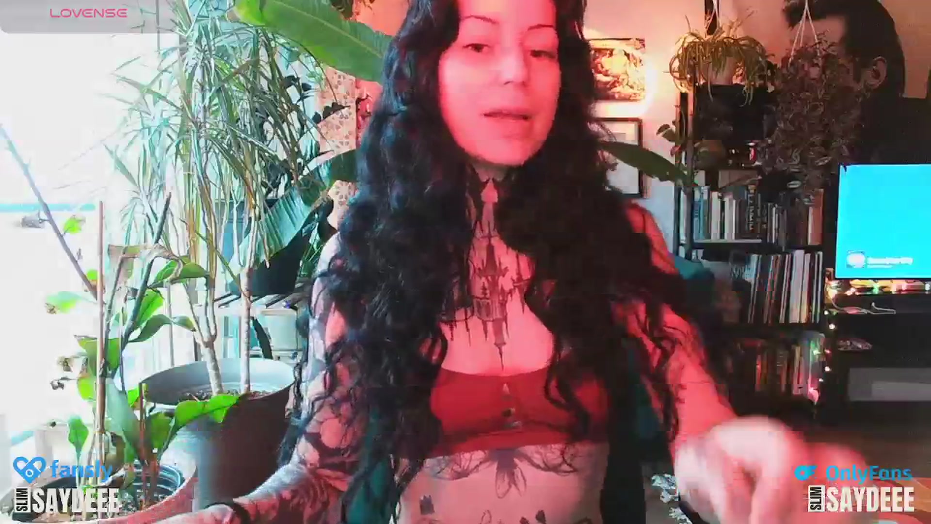 Gallery image thumbnail from slimsaydeee's myfreecams stream on, 01/03/2025, 17:31 image 10 of 20