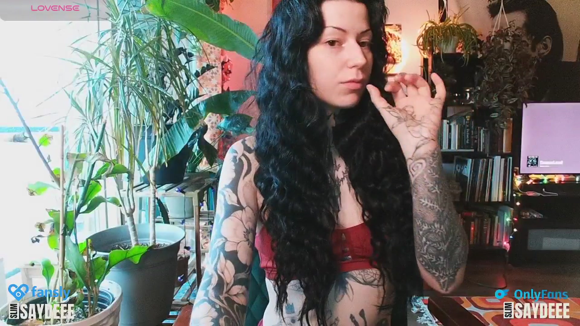 Gallery image thumbnail from slimsaydeee's myfreecams stream on, 01/03/2025, 17:31 image 8 of 20