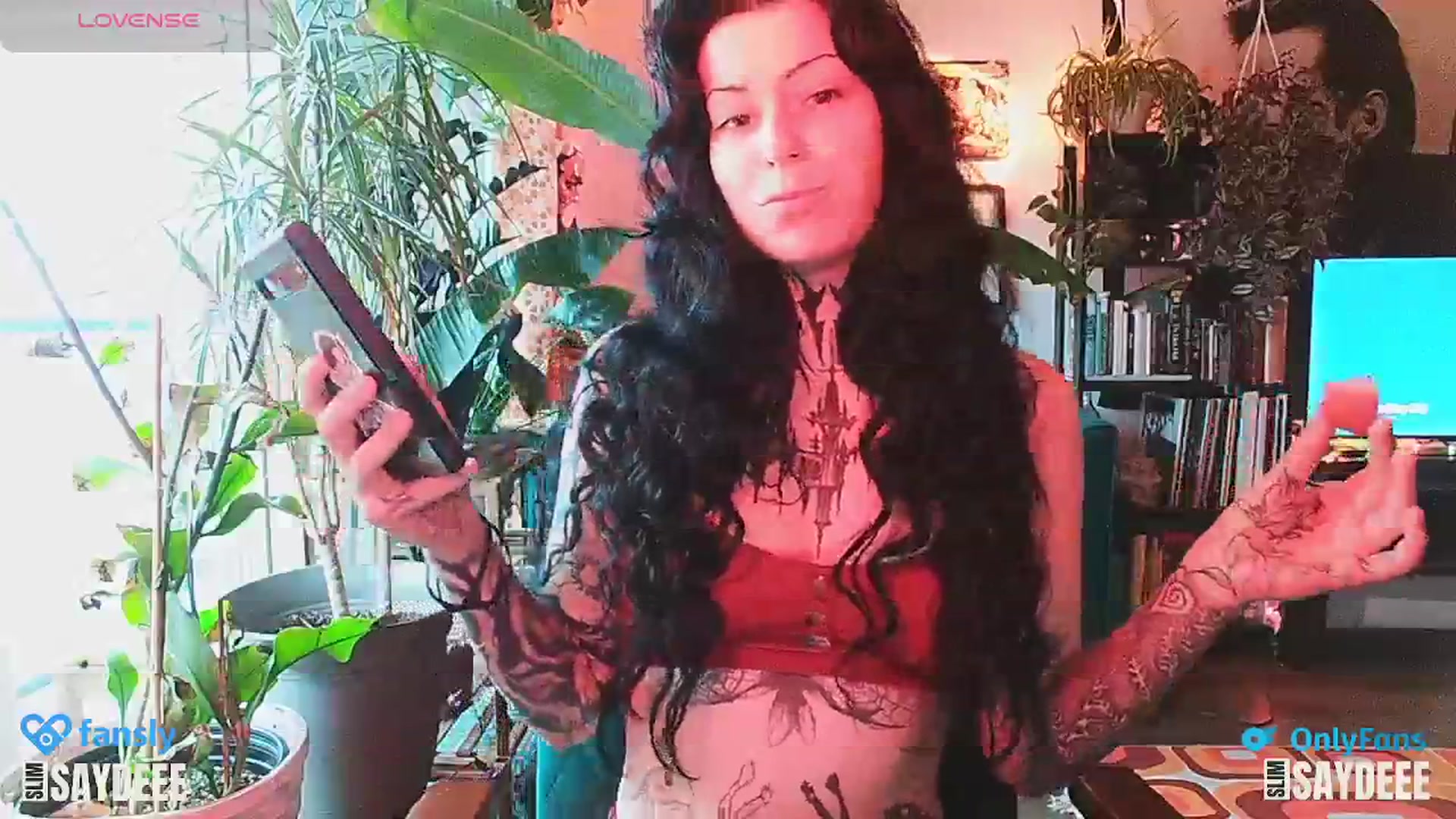 Gallery image thumbnail from slimsaydeee's myfreecams stream on, 01/03/2025, 17:31 image 11 of 20