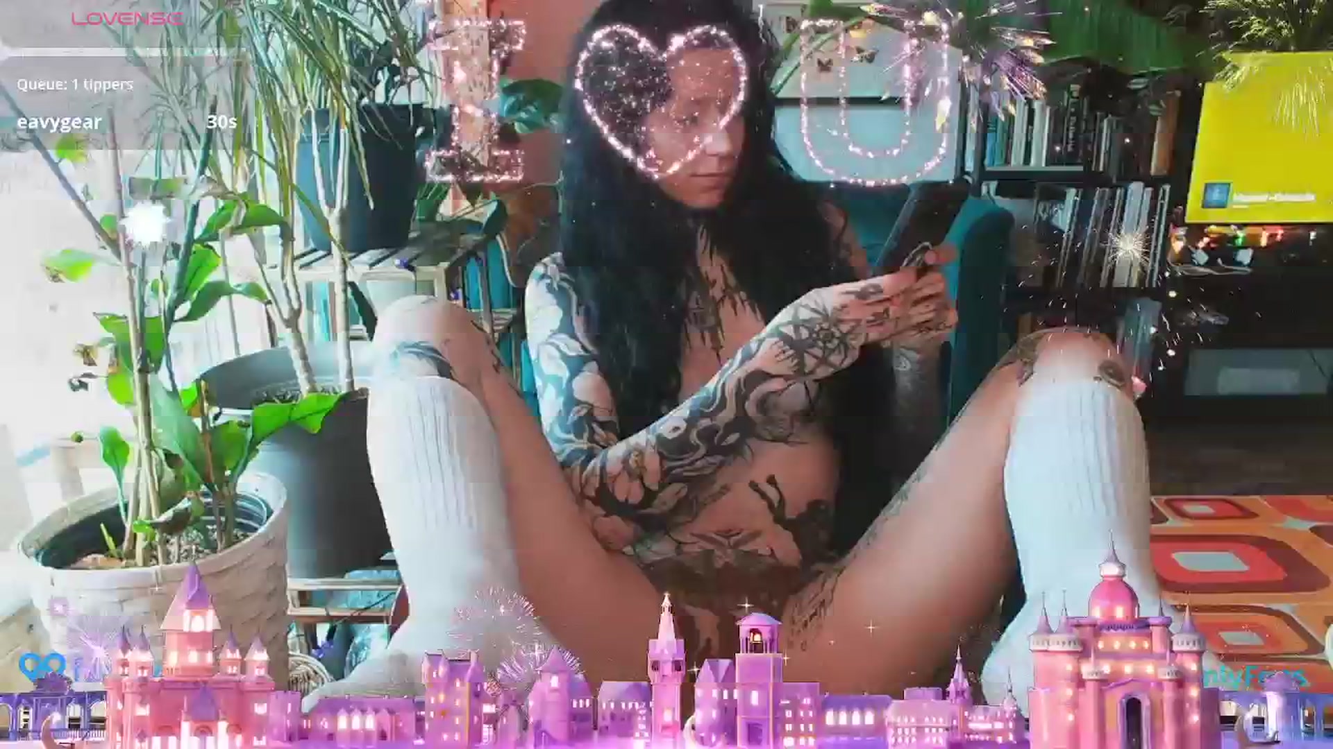 Gallery image thumbnail from slimsaydeee's myfreecams stream on, 01/05/2025, 18:37 image 8 of 20