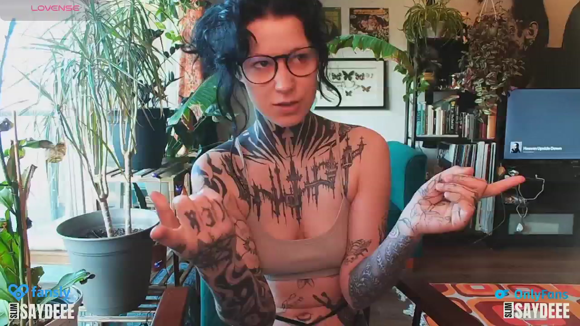 Gallery image thumbnail from slimsaydeee's myfreecams stream on, 01/12/2025, 18:44 image 5 of 20