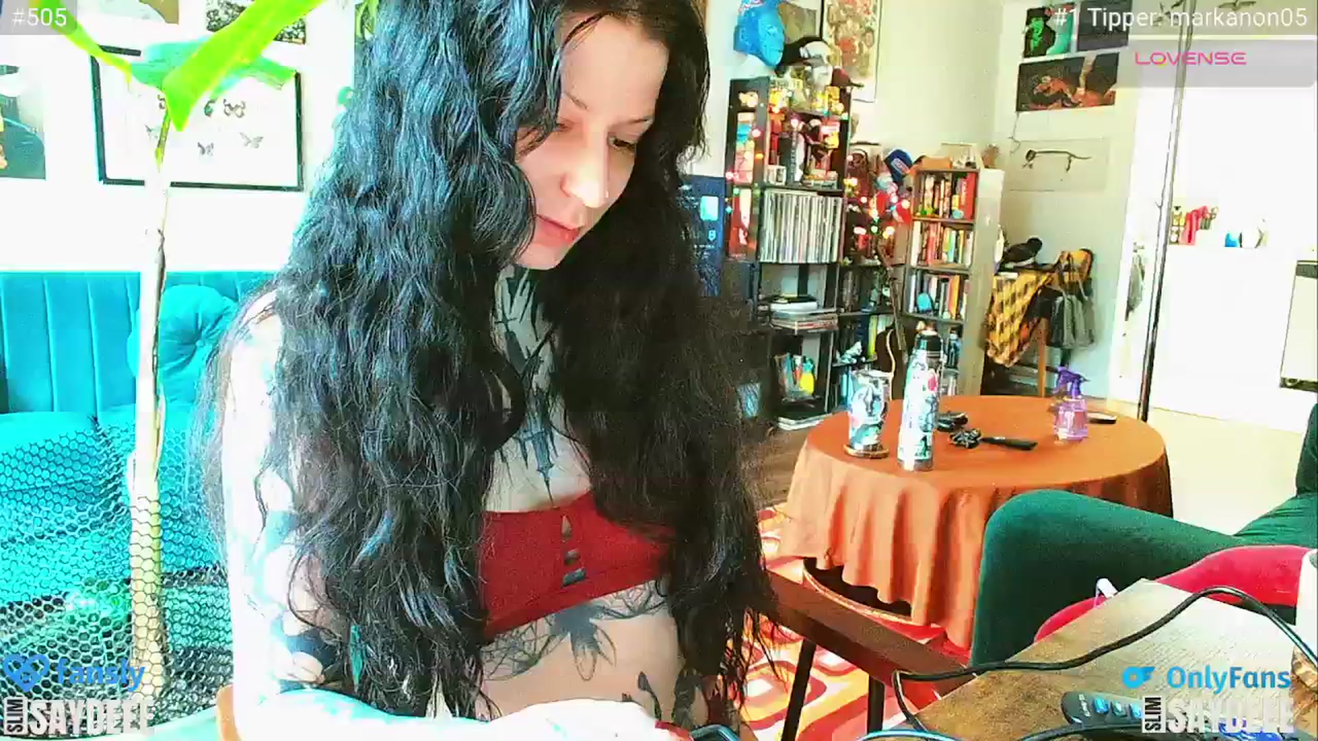 Gallery image thumbnail from slimsaydeee's myfreecams stream on, 03/05/2025, 18:31 image 19 of 20