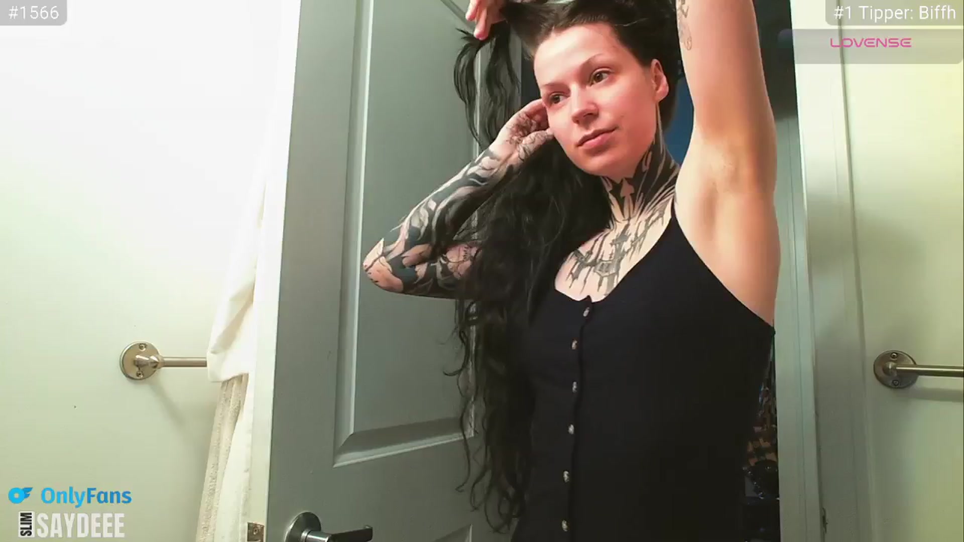 Gallery image thumbnail from slimsaydeee's myfreecams stream on, 04/05/2025, 18:25 image 2 of 20