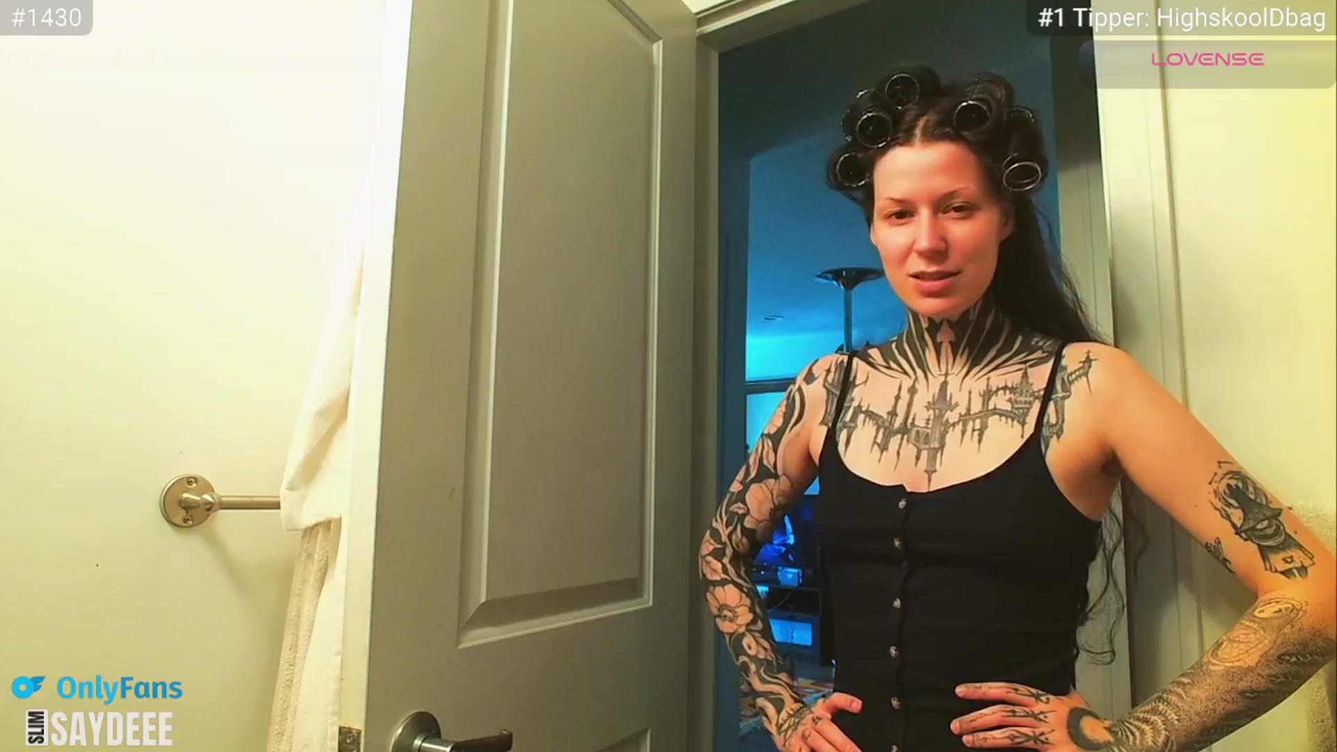 Gallery image thumbnail from slimsaydeee's myfreecams stream on, 04/05/2025, 18:25 image 14 of 20