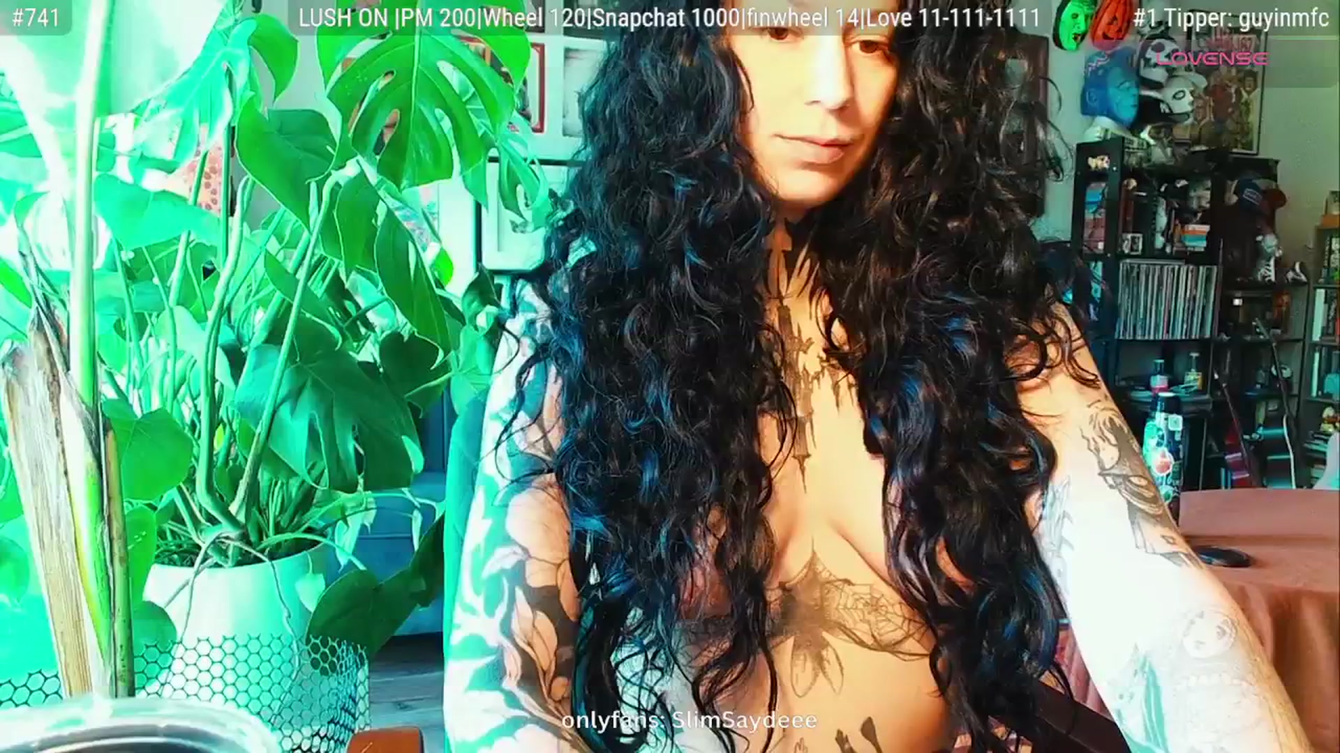 Gallery image thumbnail from slimsaydeee's myfreecams stream on, 06/07/2025, 18:07 image 9 of 20