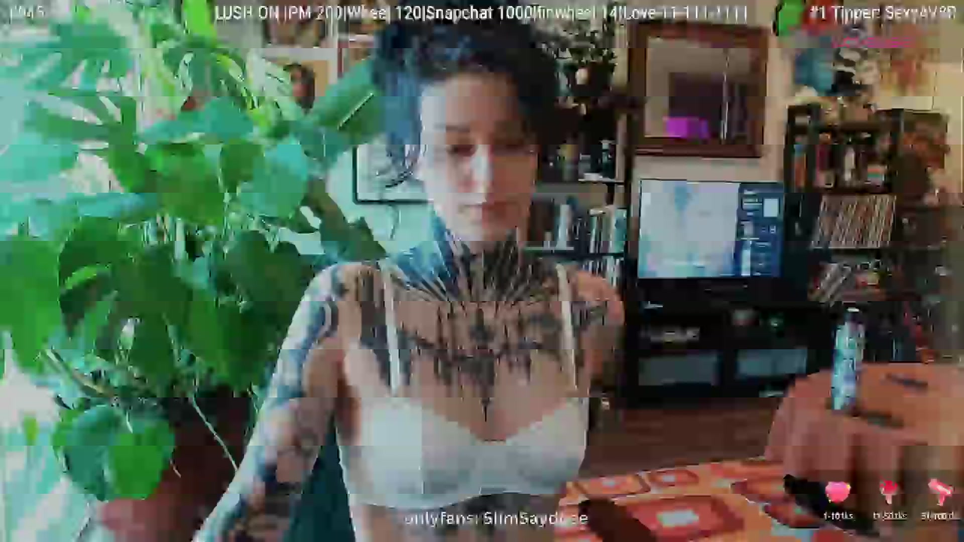 Gallery image thumbnail from slimsaydeee's myfreecams stream on, 06/29/2025, 17:24 image 7 of 20