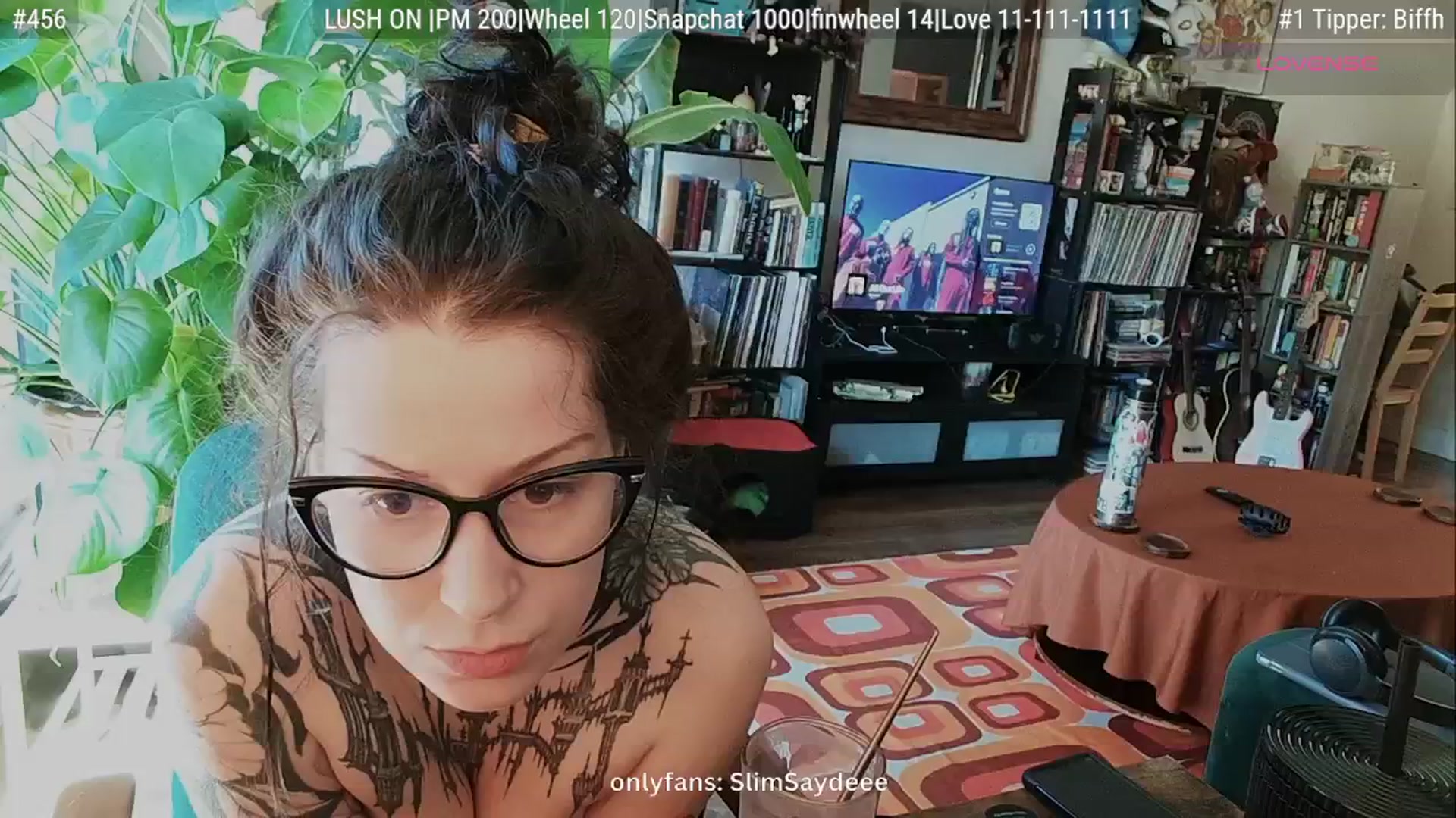 Gallery image thumbnail from slimsaydeee's myfreecams stream on, 08/10/2025, 17:47 image 18 of 20