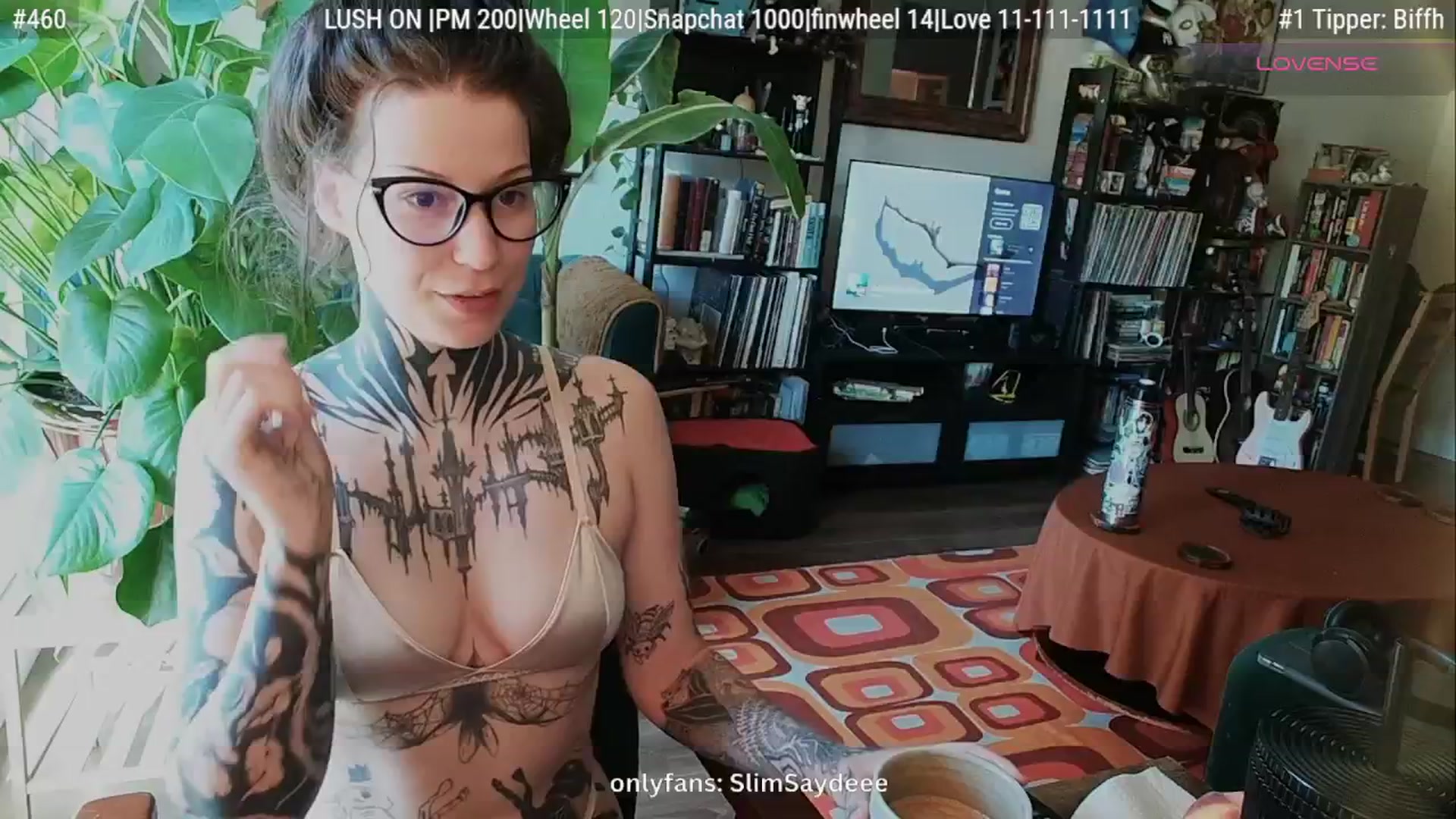 Gallery image thumbnail from slimsaydeee's myfreecams stream on, 08/10/2025, 17:47 image 1 of 20