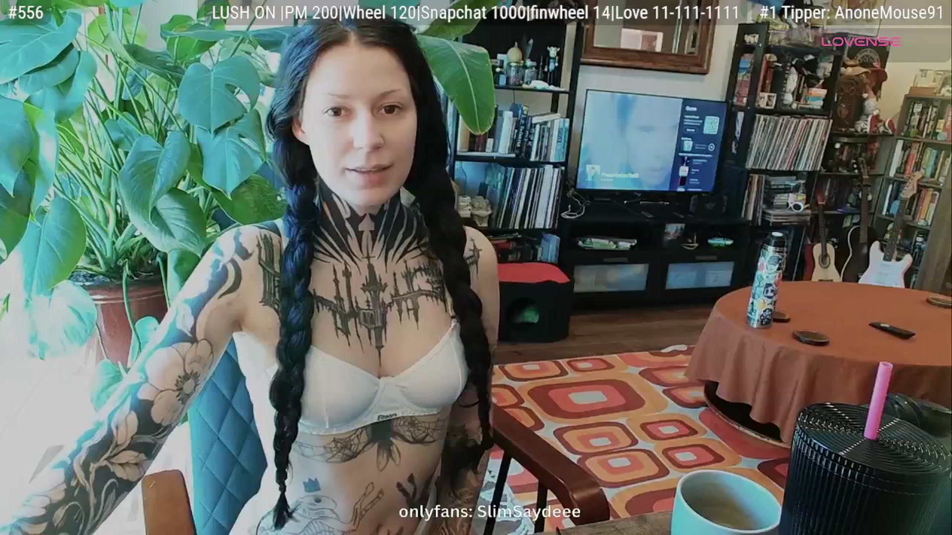 Gallery image thumbnail from slimsaydeee's myfreecams stream on, 08/12/2025, 17:36 image 5 of 20