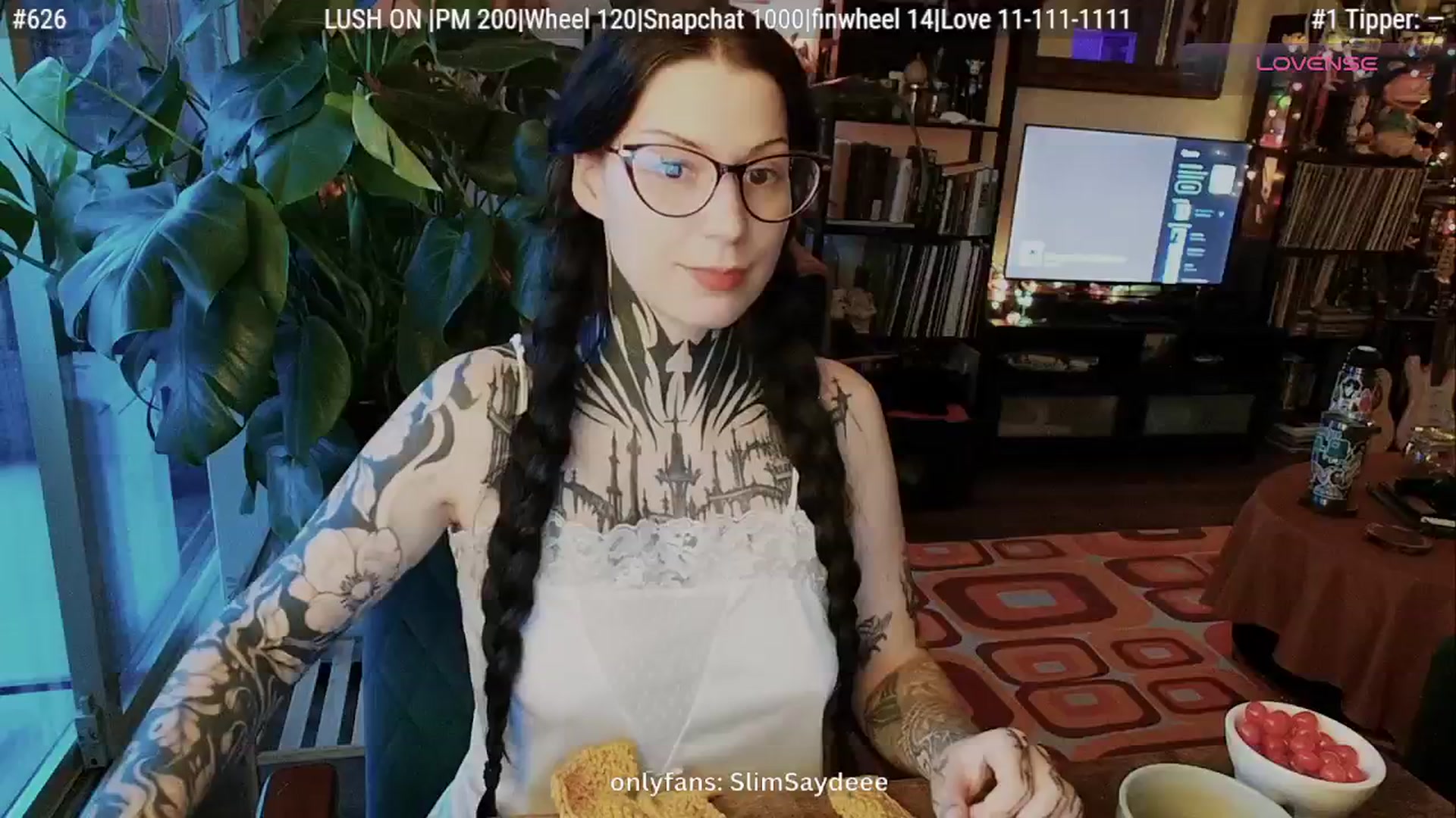 Gallery image thumbnail from slimsaydeee's myfreecams stream on, 08/18/2025, 05:41 image 2 of 20
