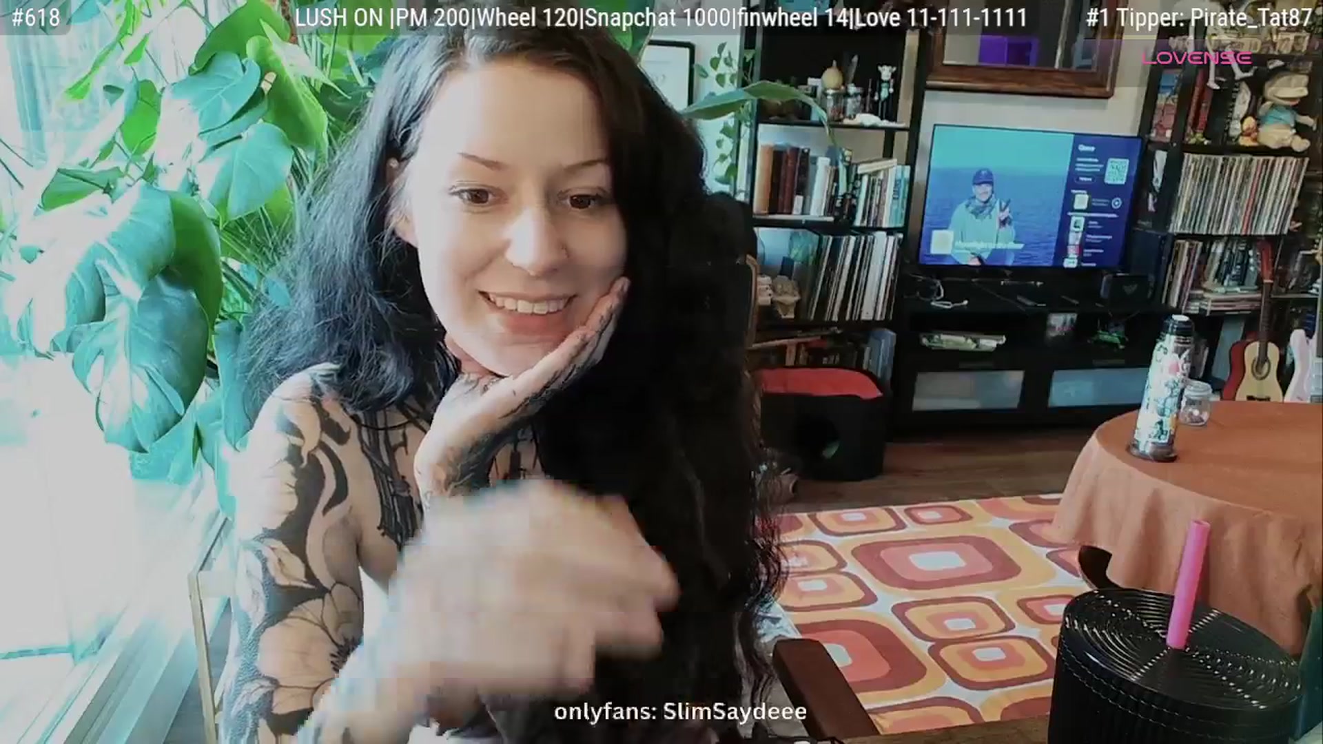 Gallery image thumbnail from slimsaydeee's myfreecams stream on, 08/19/2025, 17:29 image 15 of 20