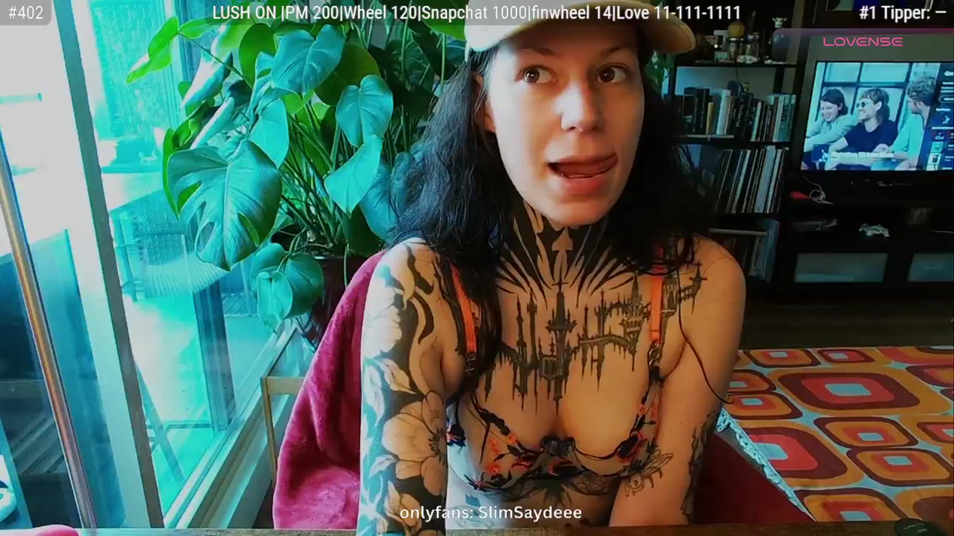Gallery image thumbnail from slimsaydeee's myfreecams stream on, 09/18/2025, 16:45 image 12 of 20