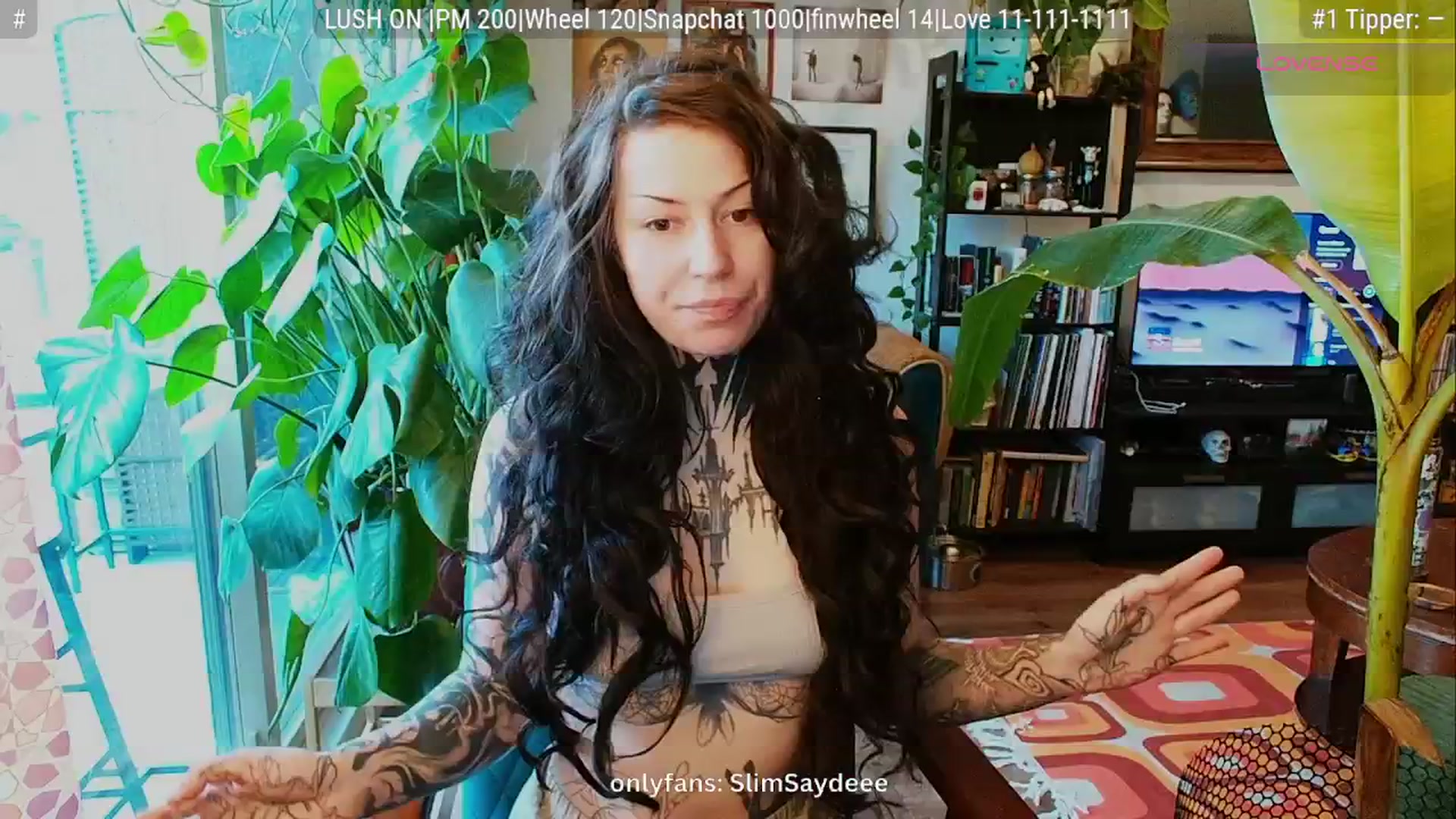 Gallery image thumbnail from slimsaydeee's myfreecams stream on, 10/01/2025, 18:35 image 2 of 20
