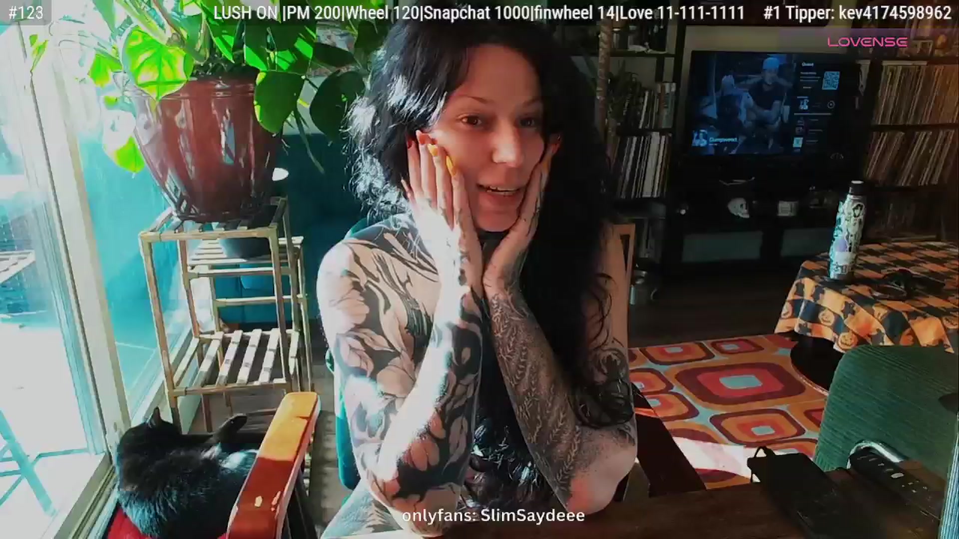 Gallery image thumbnail from slimsaydeee's myfreecams stream on, 11/01/2025, 22:48 image 9 of 20