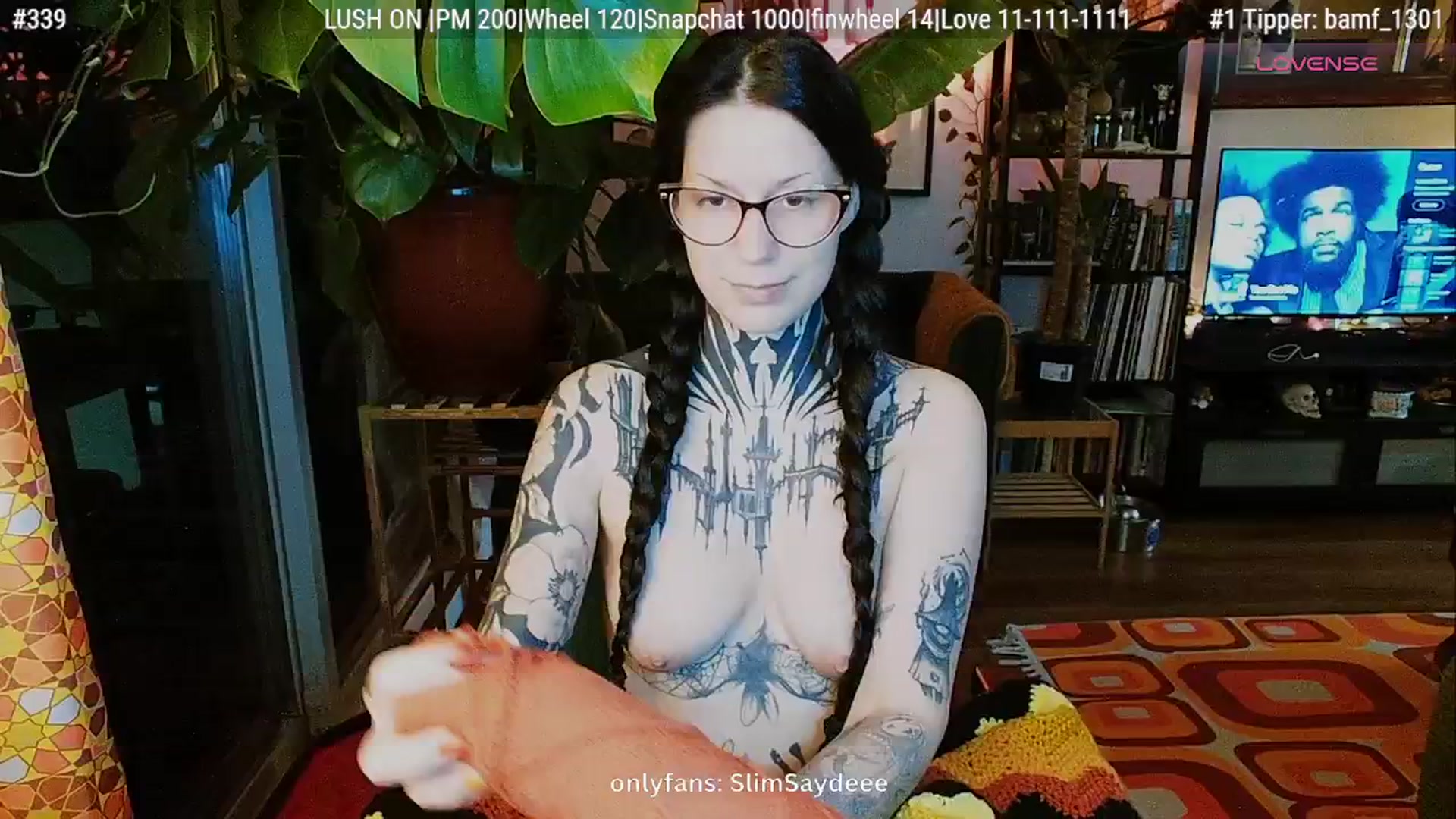 Gallery image thumbnail from slimsaydeee's myfreecams stream on, 11/04/2025, 04:44 image 19 of 20