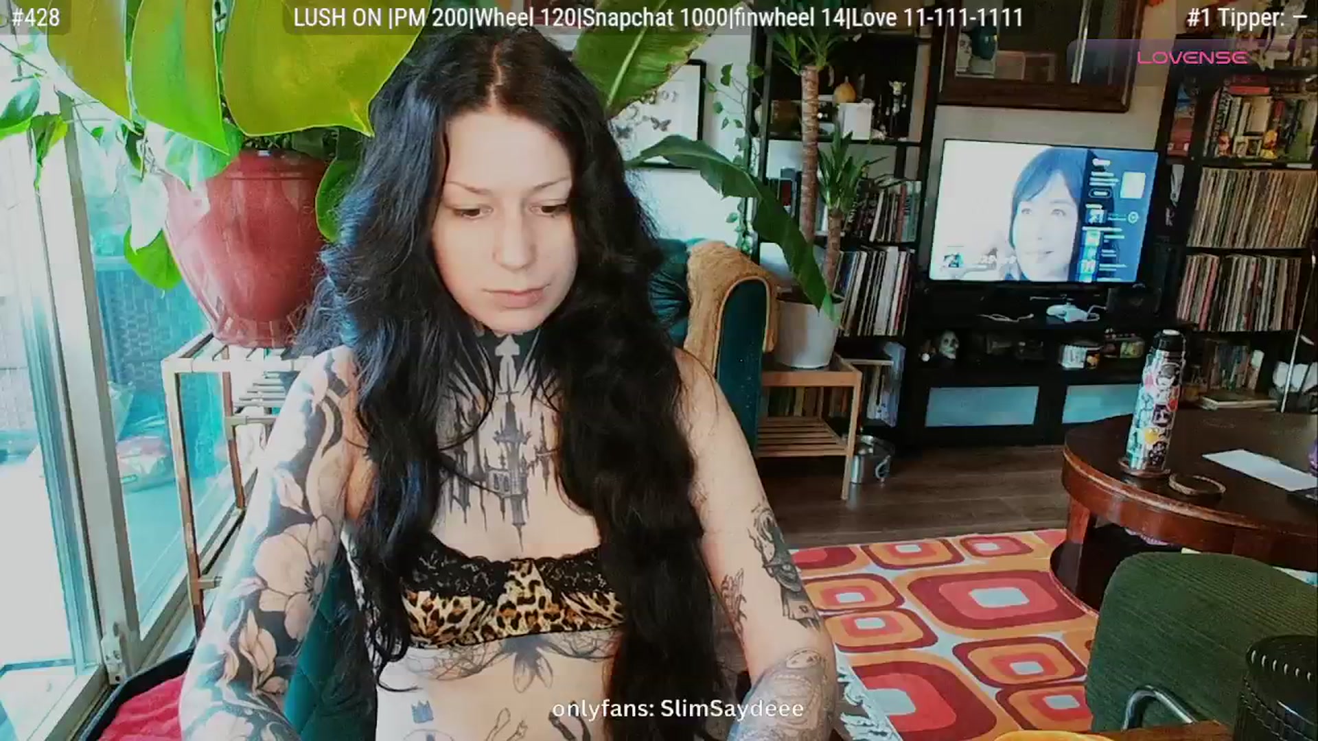 Gallery image thumbnail from slimsaydeee's myfreecams stream on, 11/12/2025, 18:32 image 9 of 20