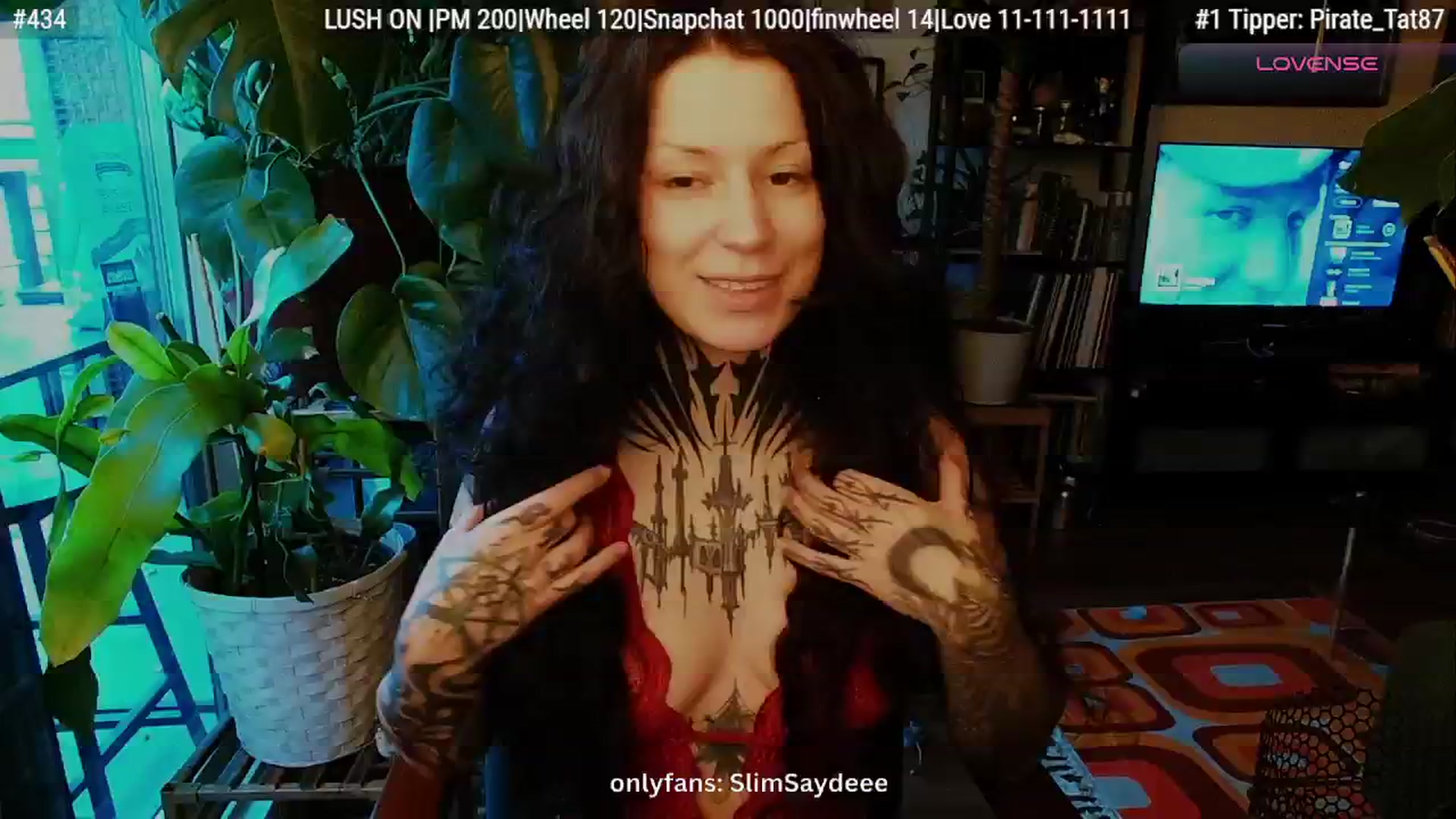 Gallery image thumbnail from slimsaydeee's myfreecams stream on, 12/05/2025, 18:11 image 8 of 20