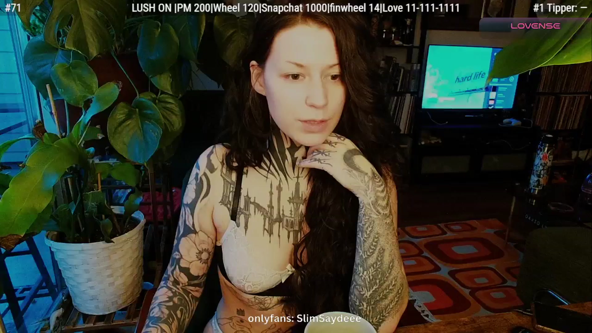 Gallery image thumbnail from slimsaydeee's myfreecams stream on, 01/06/2026, 17:47 image 17 of 20