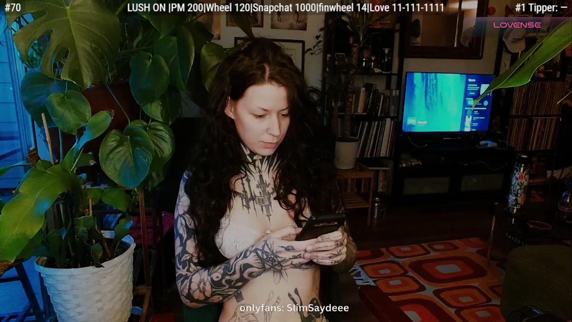 Gallery image thumbnail from slimsaydeee's myfreecams stream on, 01/06/2026, 17:47 image 1 of 20