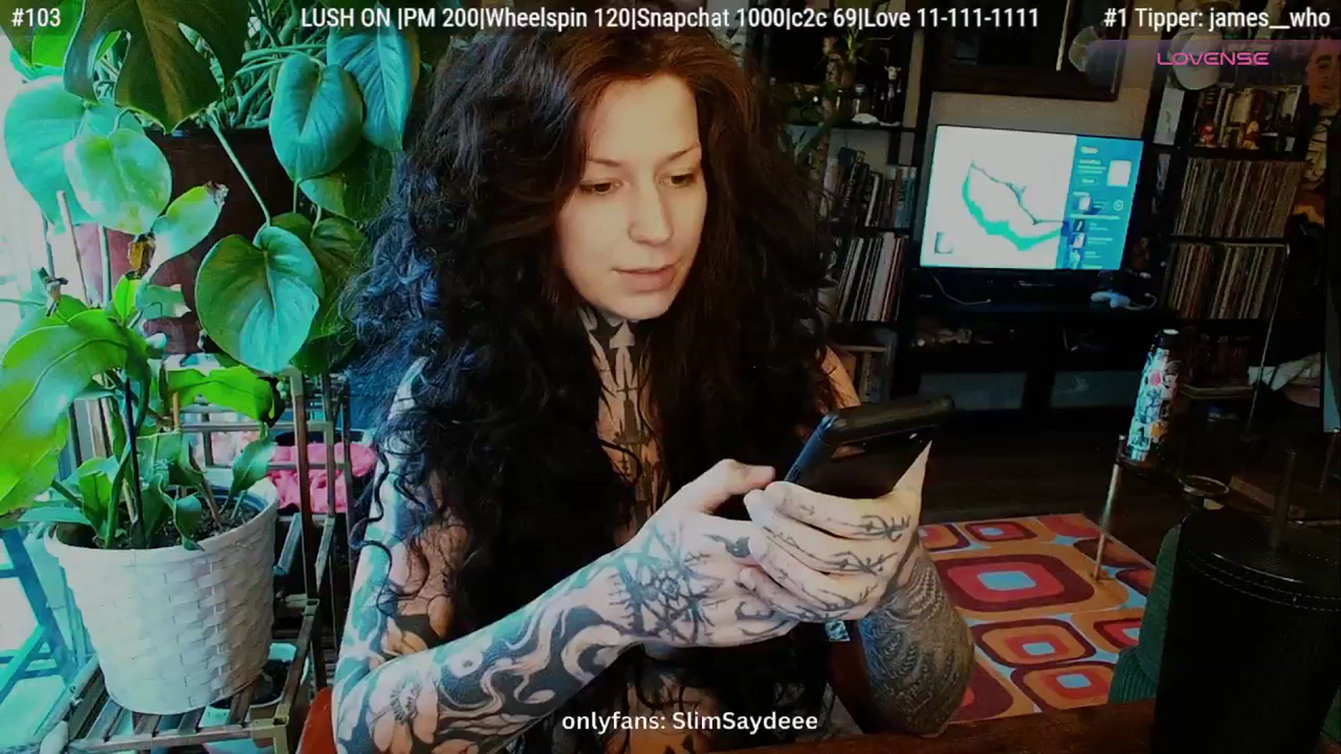 Gallery image thumbnail from slimsaydeee's myfreecams stream on, 01/13/2026, 18:38 image 10 of 20