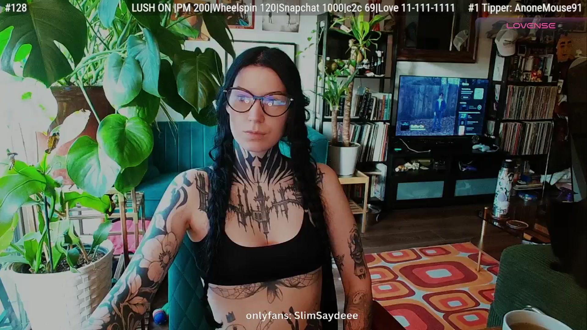 Gallery image thumbnail from slimsaydeee's myfreecams stream on, 01/15/2026, 17:31 image 13 of 20