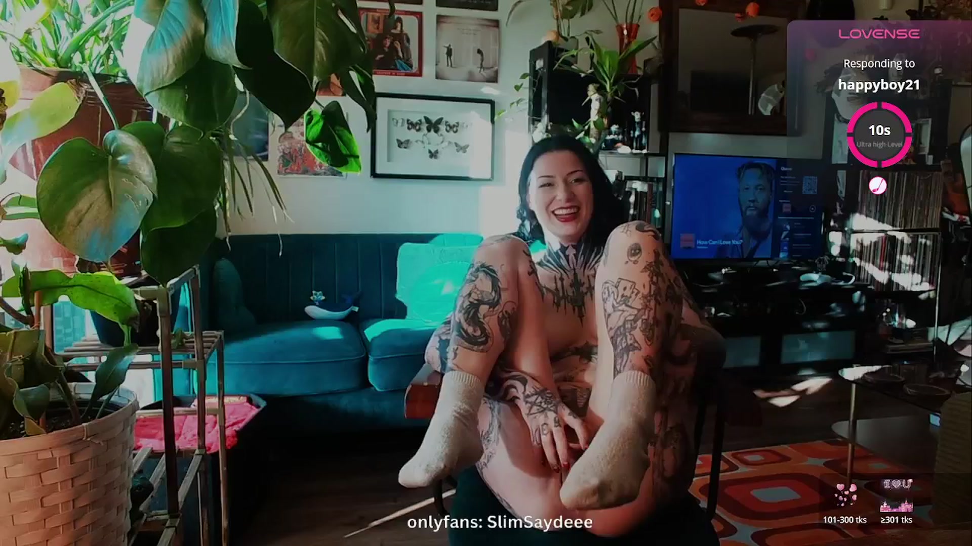 Gallery image thumbnail from slimsaydeee's myfreecams stream on, 01/17/2026, 18:38 image 18 of 20