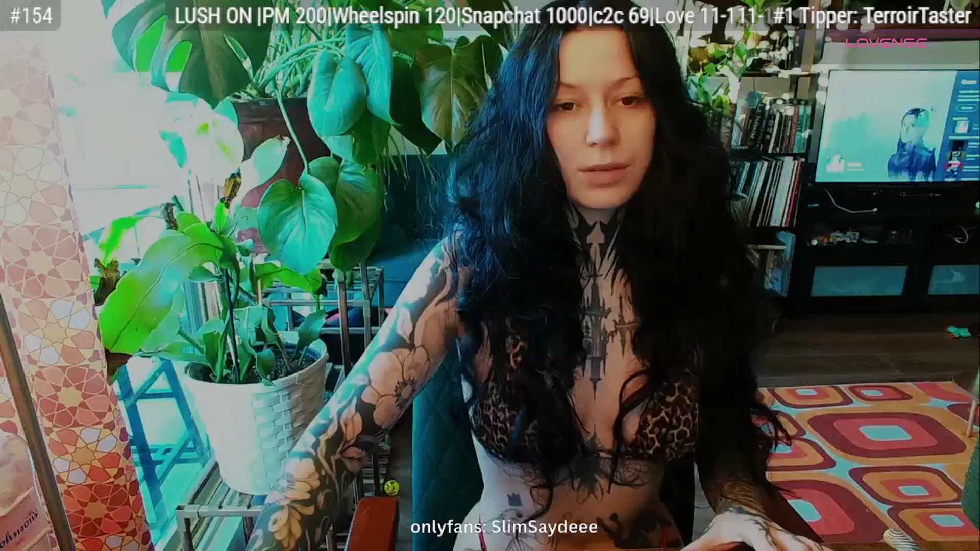 Gallery image thumbnail from slimsaydeee's myfreecams stream on, 01/18/2026, 18:53 image 3 of 20