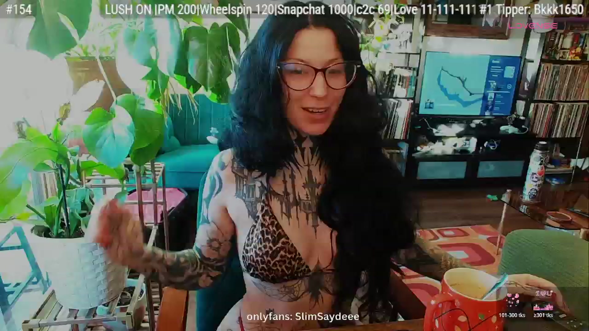 Gallery image thumbnail from slimsaydeee's myfreecams stream on, 01/18/2026, 18:53 image 9 of 20