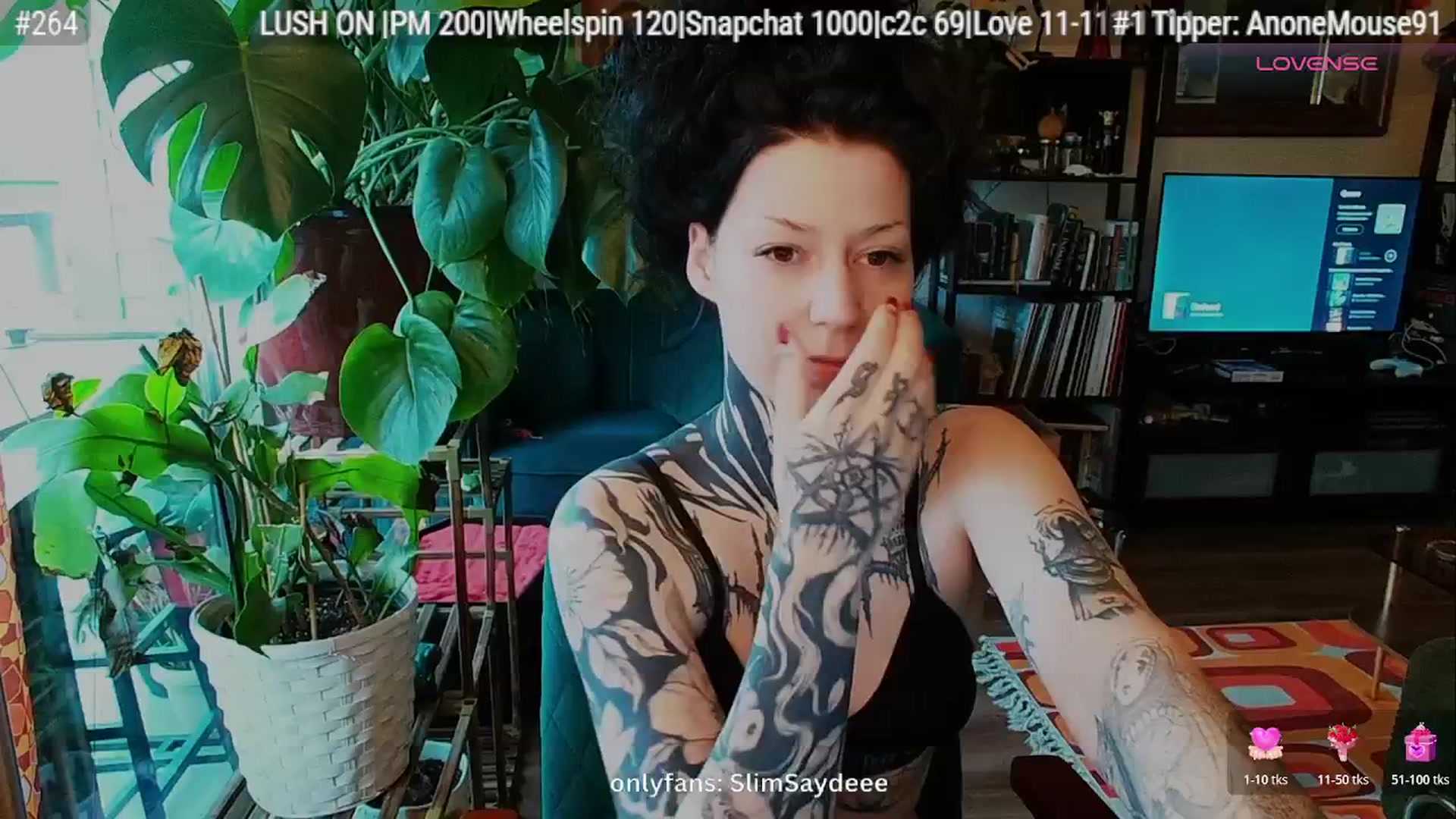Gallery image thumbnail from slimsaydeee's myfreecams stream on, 01/28/2026, 19:02 image 2 of 20