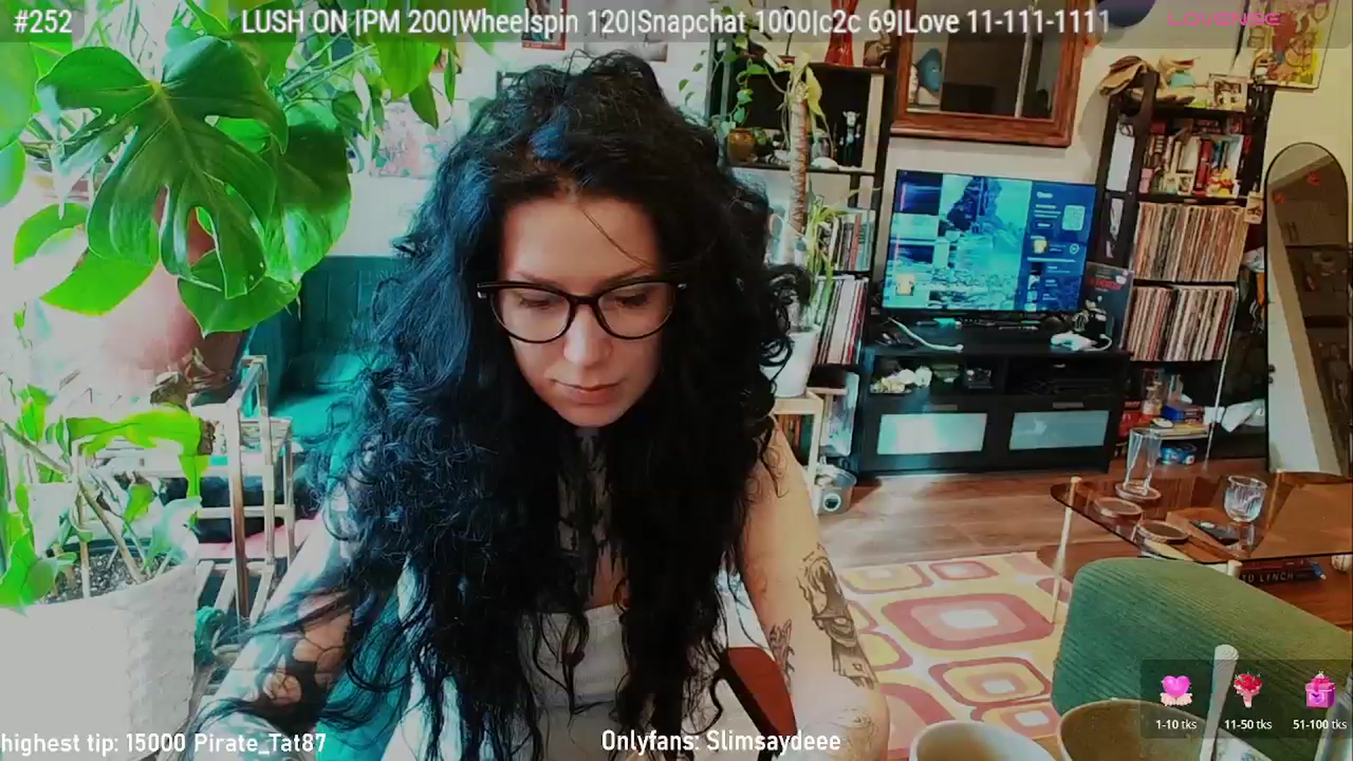 Gallery image thumbnail from slimsaydeee's myfreecams stream on, 02/14/2026, 19:05 image 7 of 20