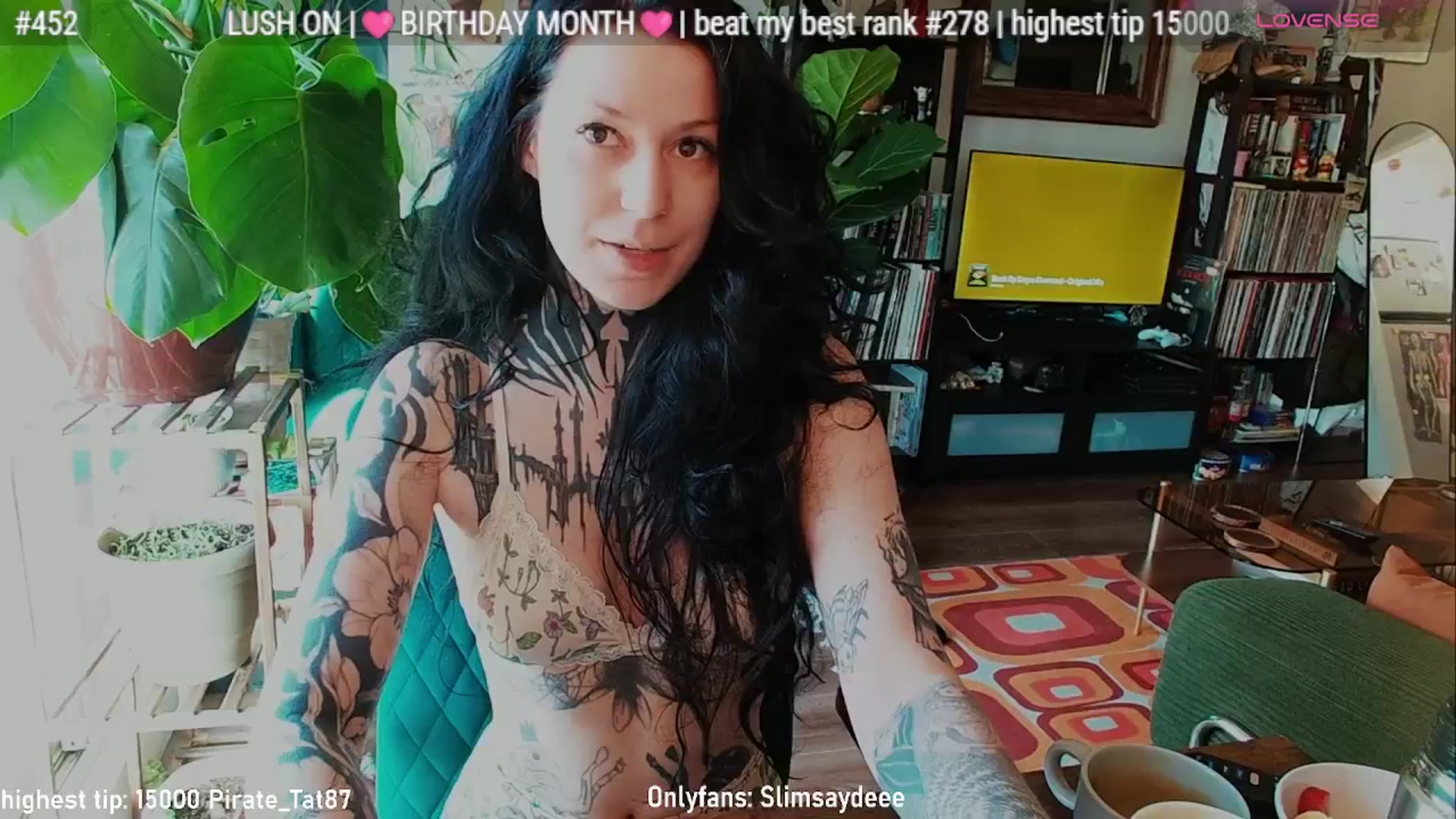 Gallery image thumbnail from slimsaydeee's myfreecams stream on, 04/06/2026, 17:39 image 1 of 20