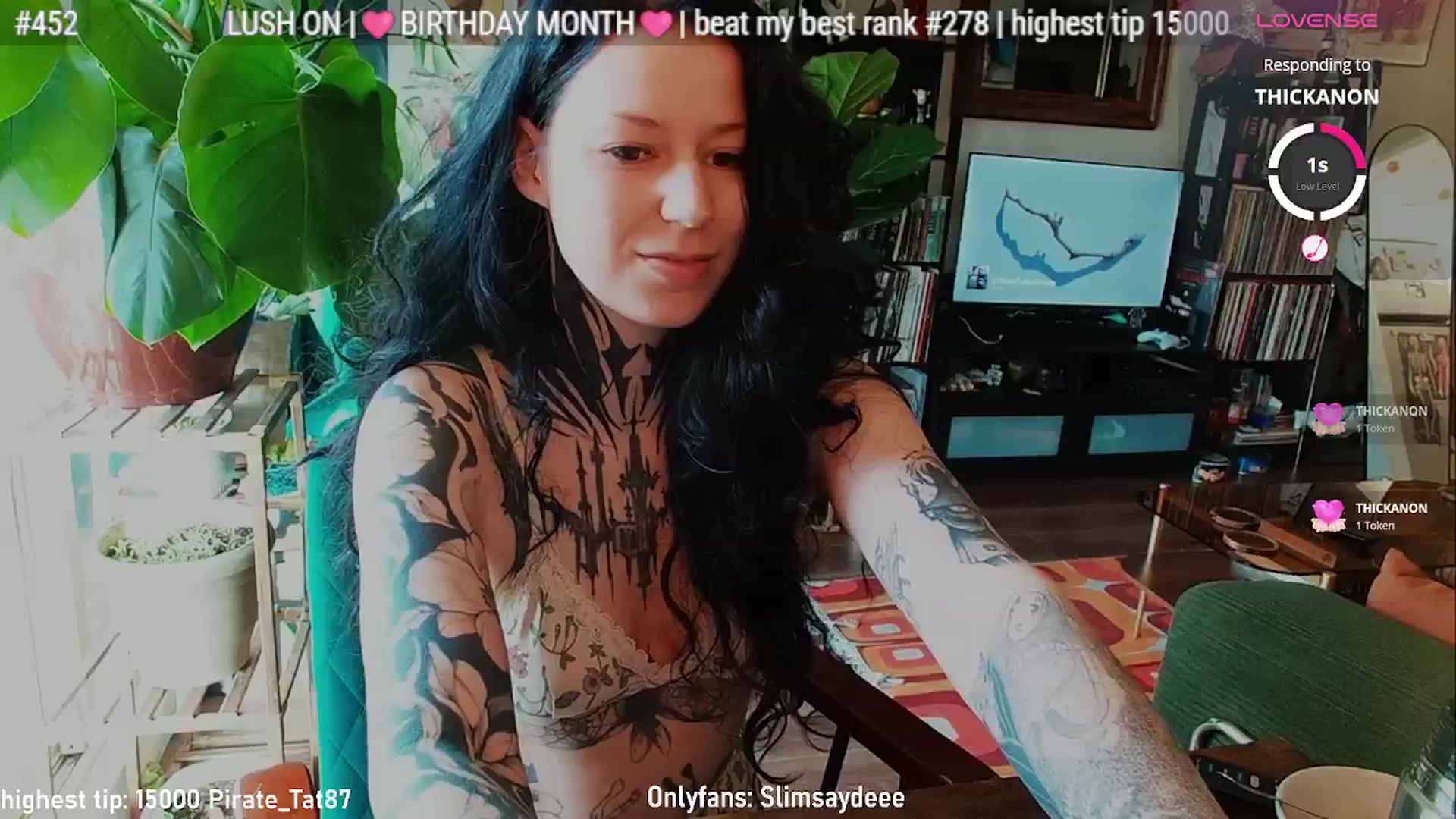 Gallery image thumbnail from slimsaydeee's myfreecams stream on, 04/06/2026, 17:39 image 3 of 20