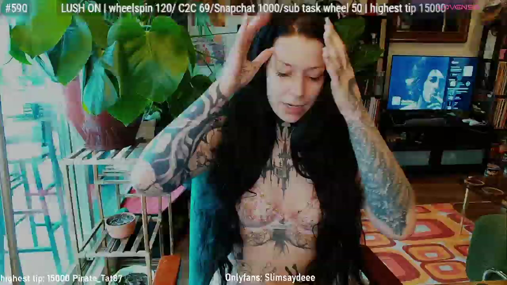 Gallery image thumbnail from slimsaydeee's myfreecams stream on, 04/14/2026, 18:11 image 10 of 20