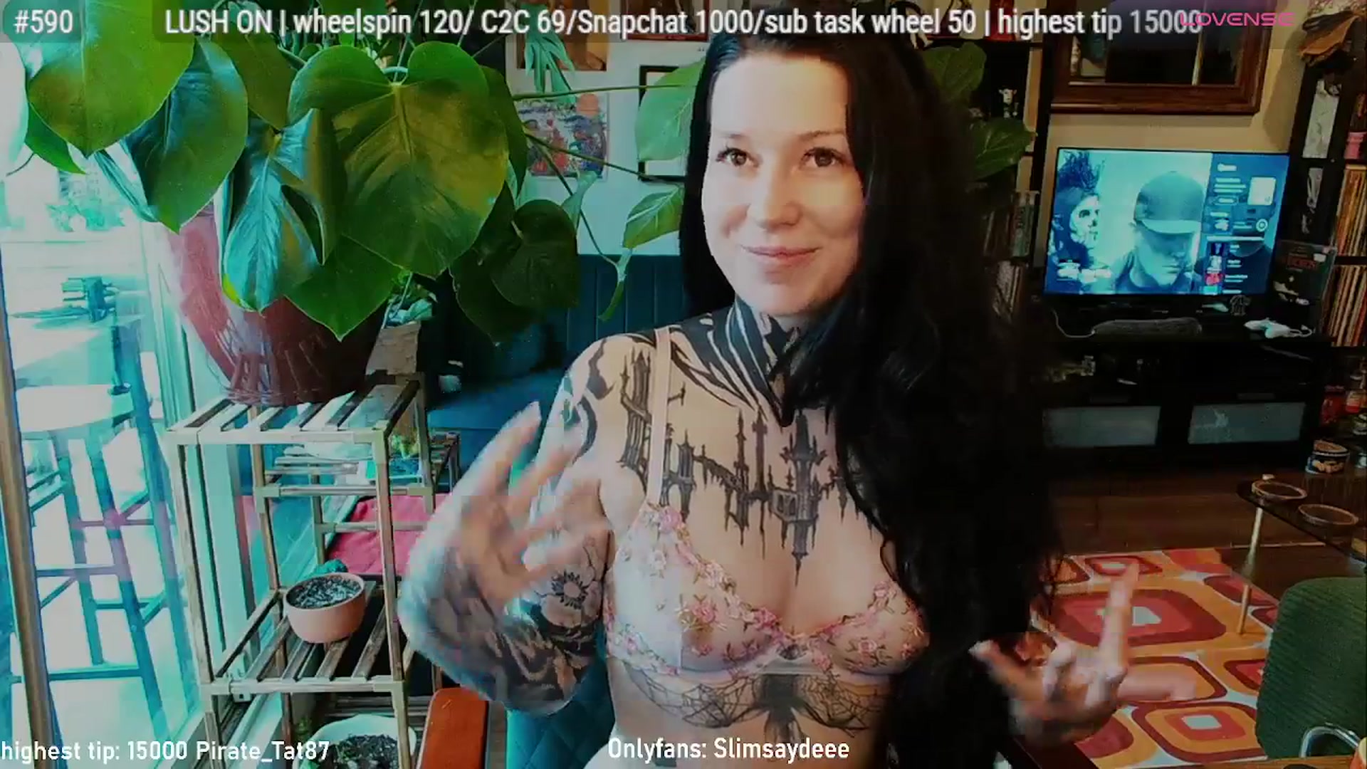 Gallery image thumbnail from slimsaydeee's myfreecams stream on, 04/14/2026, 18:11 image 11 of 20