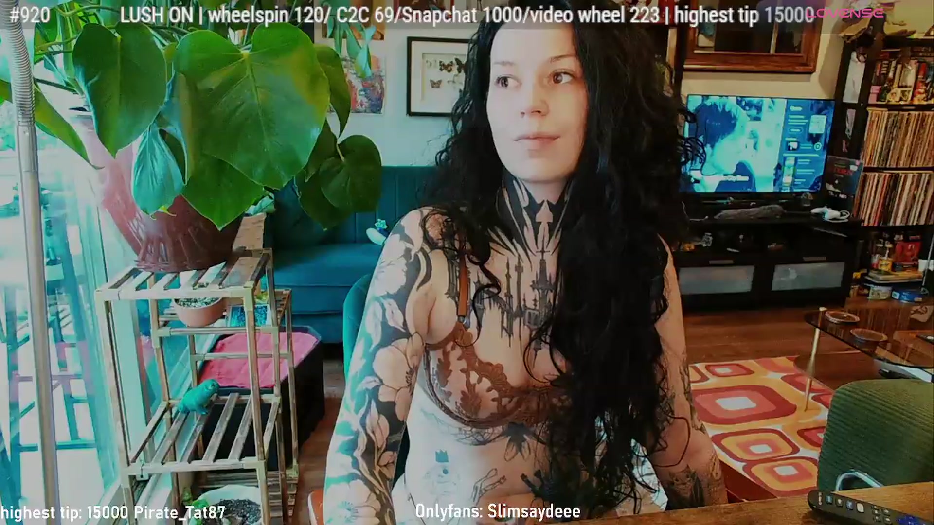 Gallery image thumbnail from slimsaydeee's myfreecams stream on, 04/28/2026, 16:36 image 18 of 20