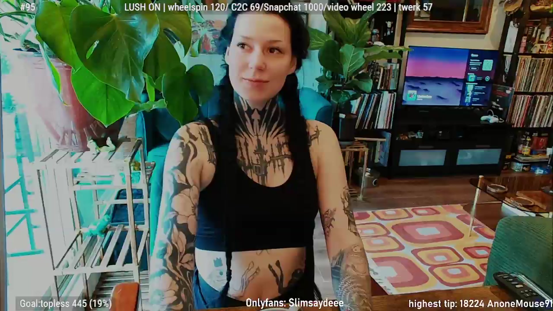 Gallery image thumbnail from slimsaydeee's myfreecams stream on, 06/05/2026, 16:22 image 1 of 20