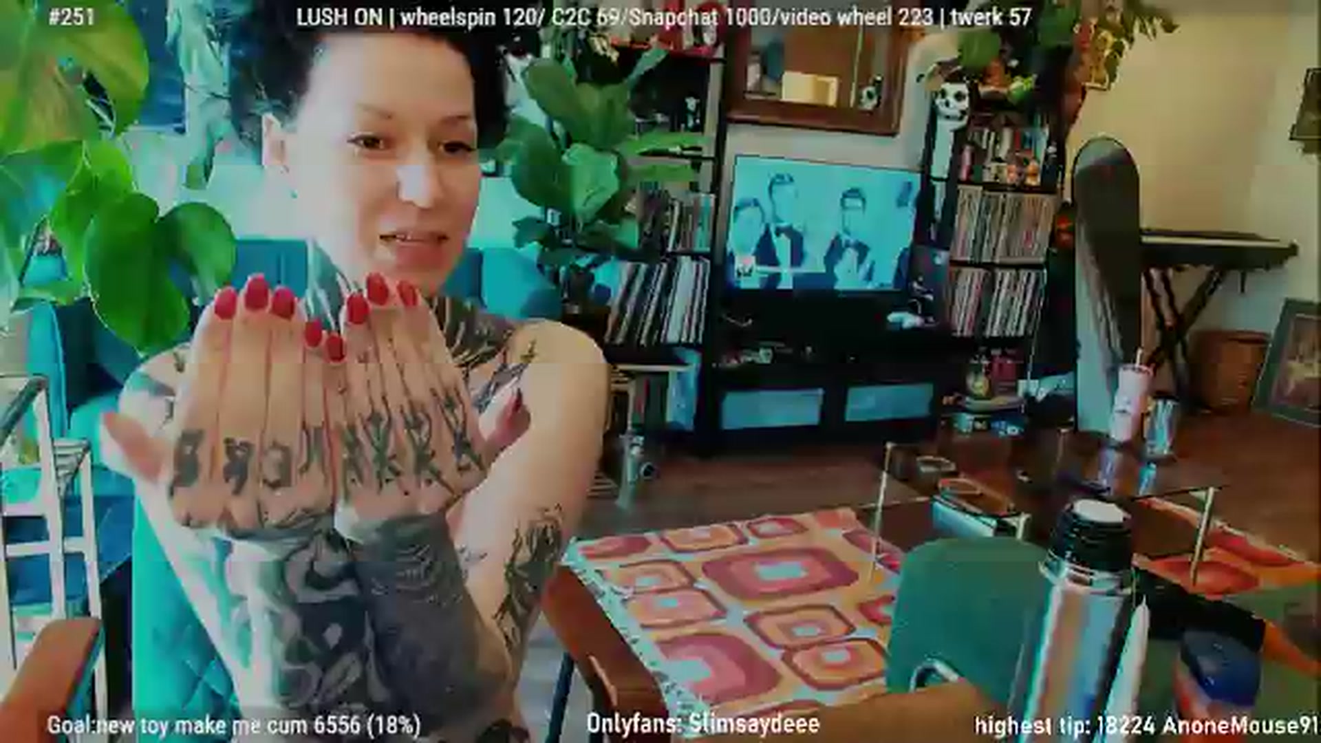 Gallery image thumbnail from slimsaydeee's myfreecams stream on, 06/12/2026, 17:15 image 18 of 20