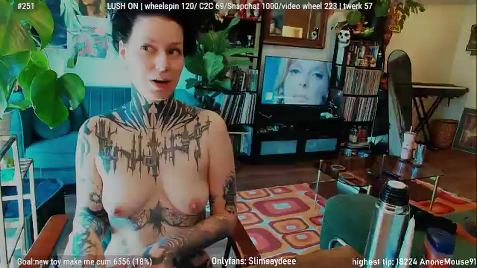 Gallery image thumbnail from slimsaydeee's myfreecams stream on, 06/12/2026, 17:15 image 19 of 20