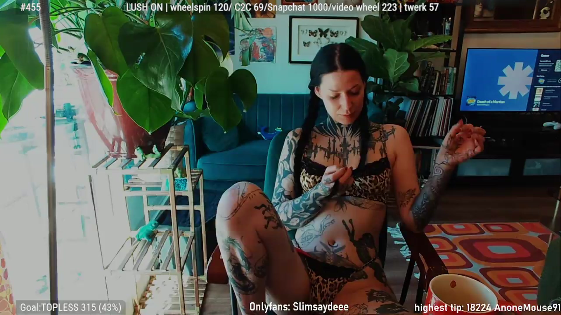 Gallery image thumbnail from slimsaydeee's myfreecams stream on, 06/18/2026, 17:37 image 7 of 20