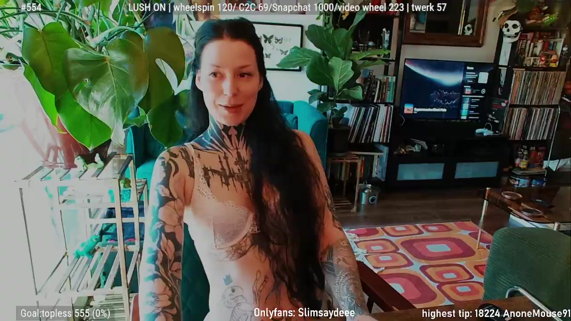 Gallery image thumbnail from slimsaydeee's myfreecams stream on, 06/21/2026, 18:01 image 9 of 20