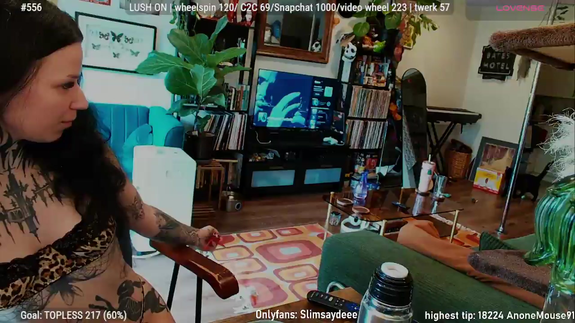 Gallery image thumbnail from slimsaydeee's myfreecams stream on, 07/19/2026, 16:48 image 15 of 20