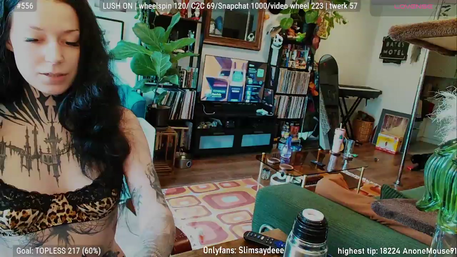Gallery image thumbnail from slimsaydeee's myfreecams stream on, 07/19/2026, 16:48 image 16 of 20