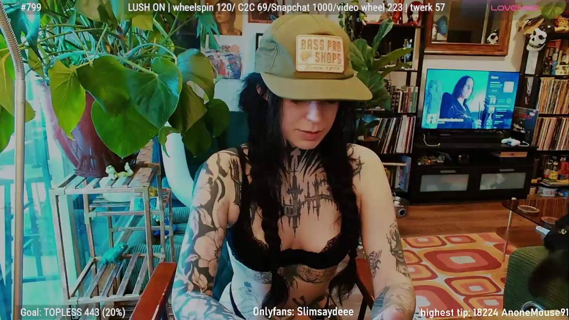 Gallery image thumbnail from slimsaydeee's myfreecams stream on, 07/28/2026, 17:46 image 2 of 20