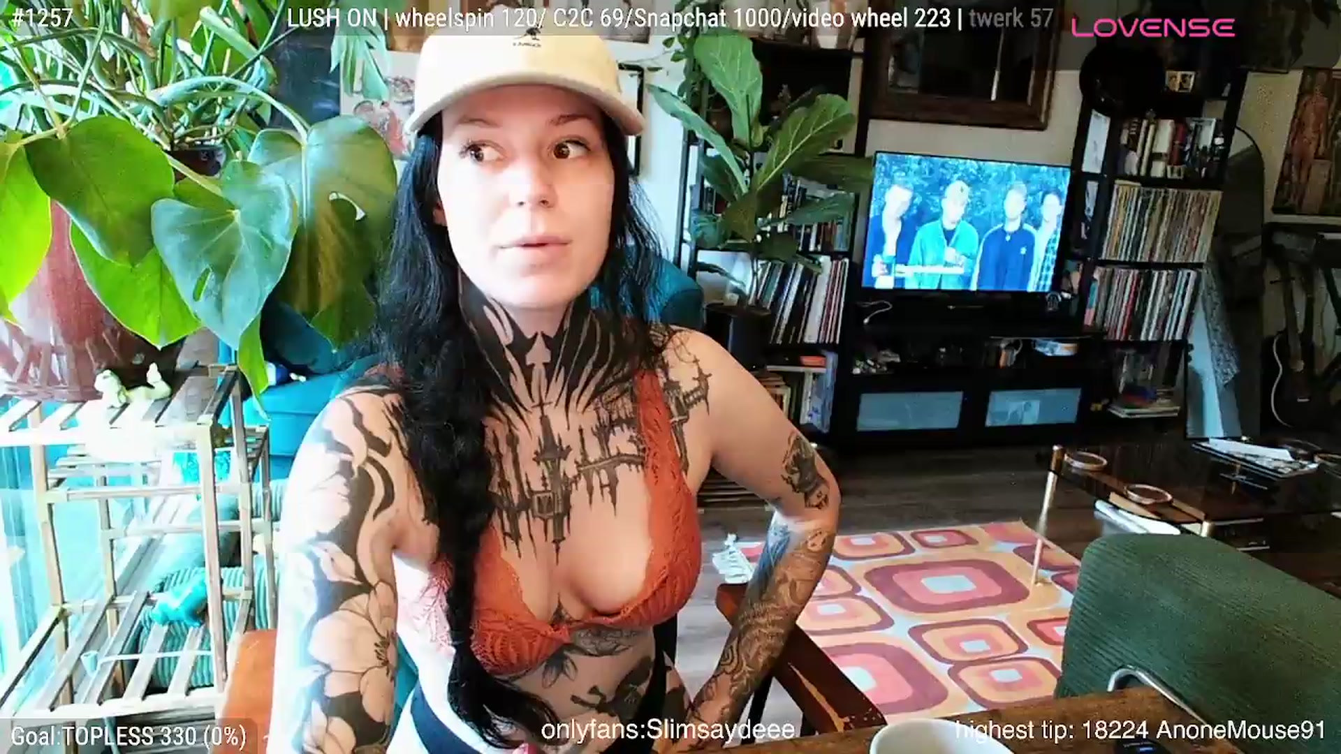 Gallery image thumbnail from slimsaydeee's myfreecams stream on, 08/27/2026, 18:01 image 18 of 20