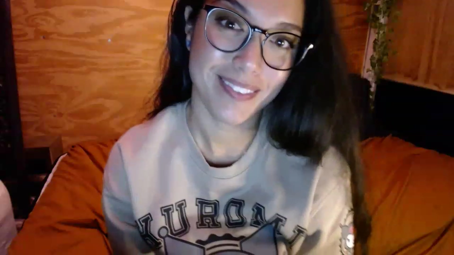 Gallery image thumbnail from slothyfoxy's myfreecams stream on, 12/11/2022, 02:38 image 11 of 20